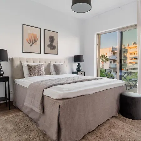 Modern Vacation Home For Up To Eight In Downtown Limassol All Yours Limisso